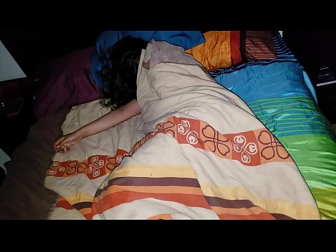❤️ Anak tiri berating ibu tiriné enom nalika dheweke turu. Super jinis ing jv.pornma-com.ru ❌❤
